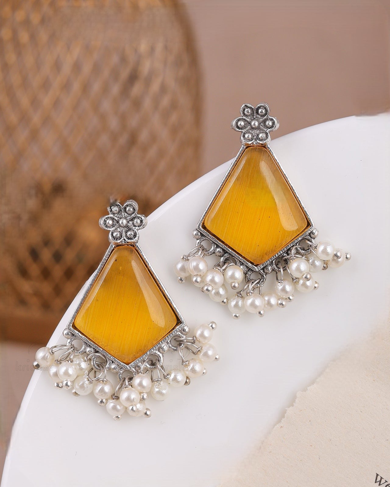 Pearlfect Celeste Textured Studs