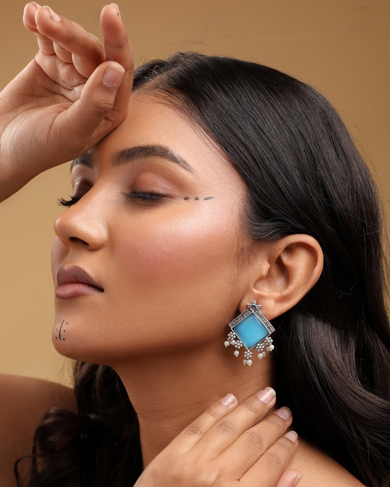 Pearlfect Square Elegance Studs
