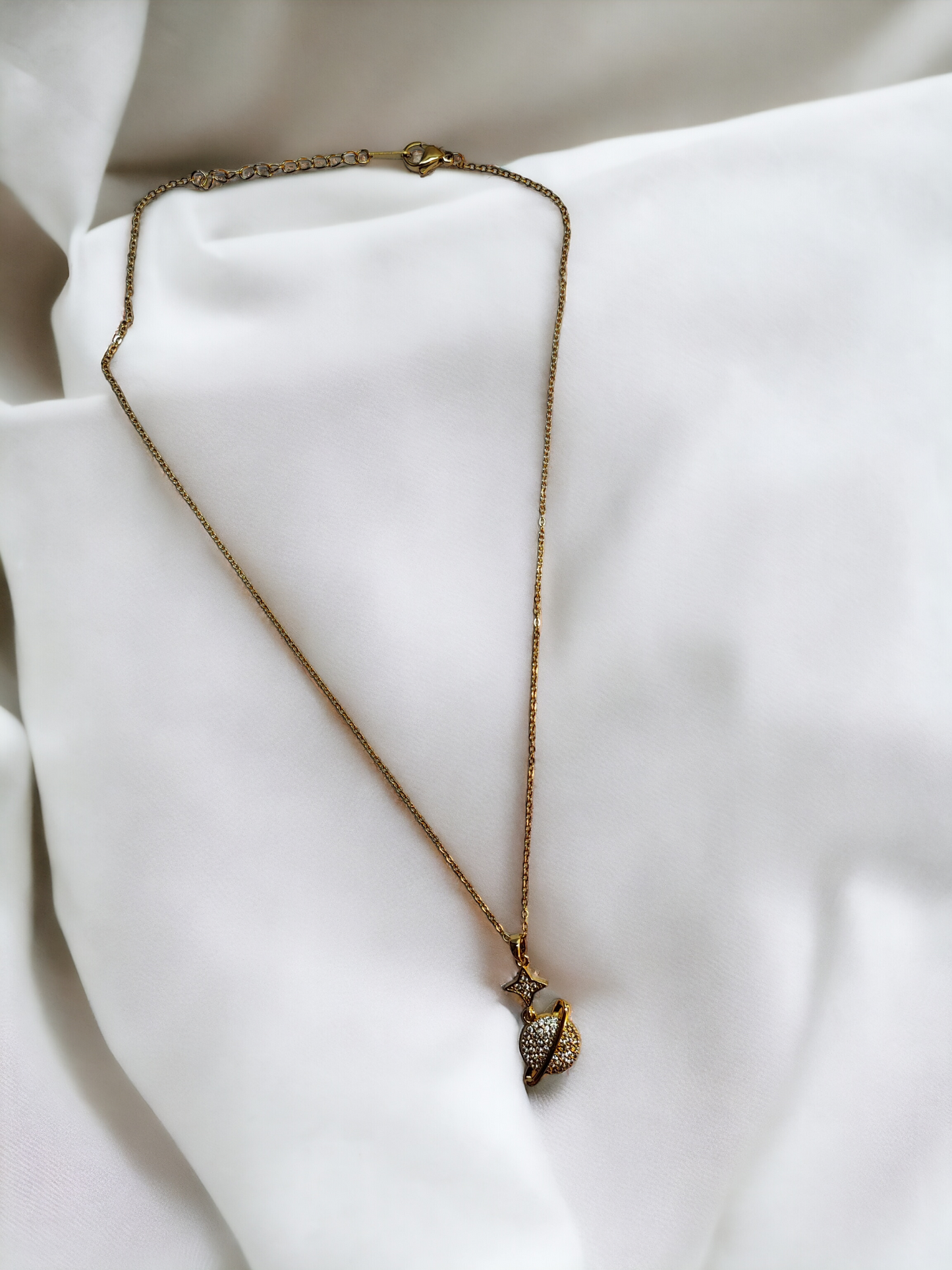 Pearlfect Celestial Galaxy Locket Chain
