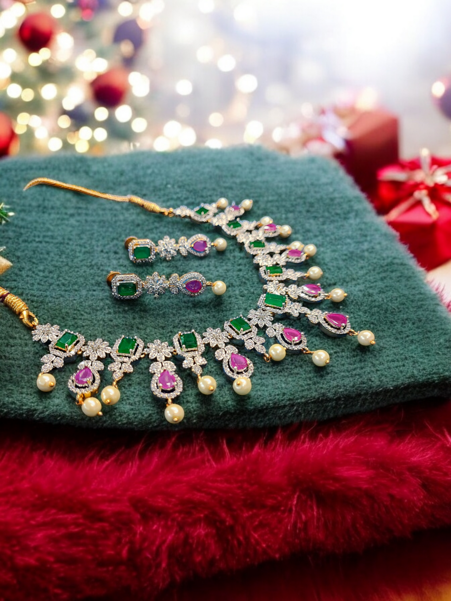 Pearlfect Green & Ruby Necklace Set
