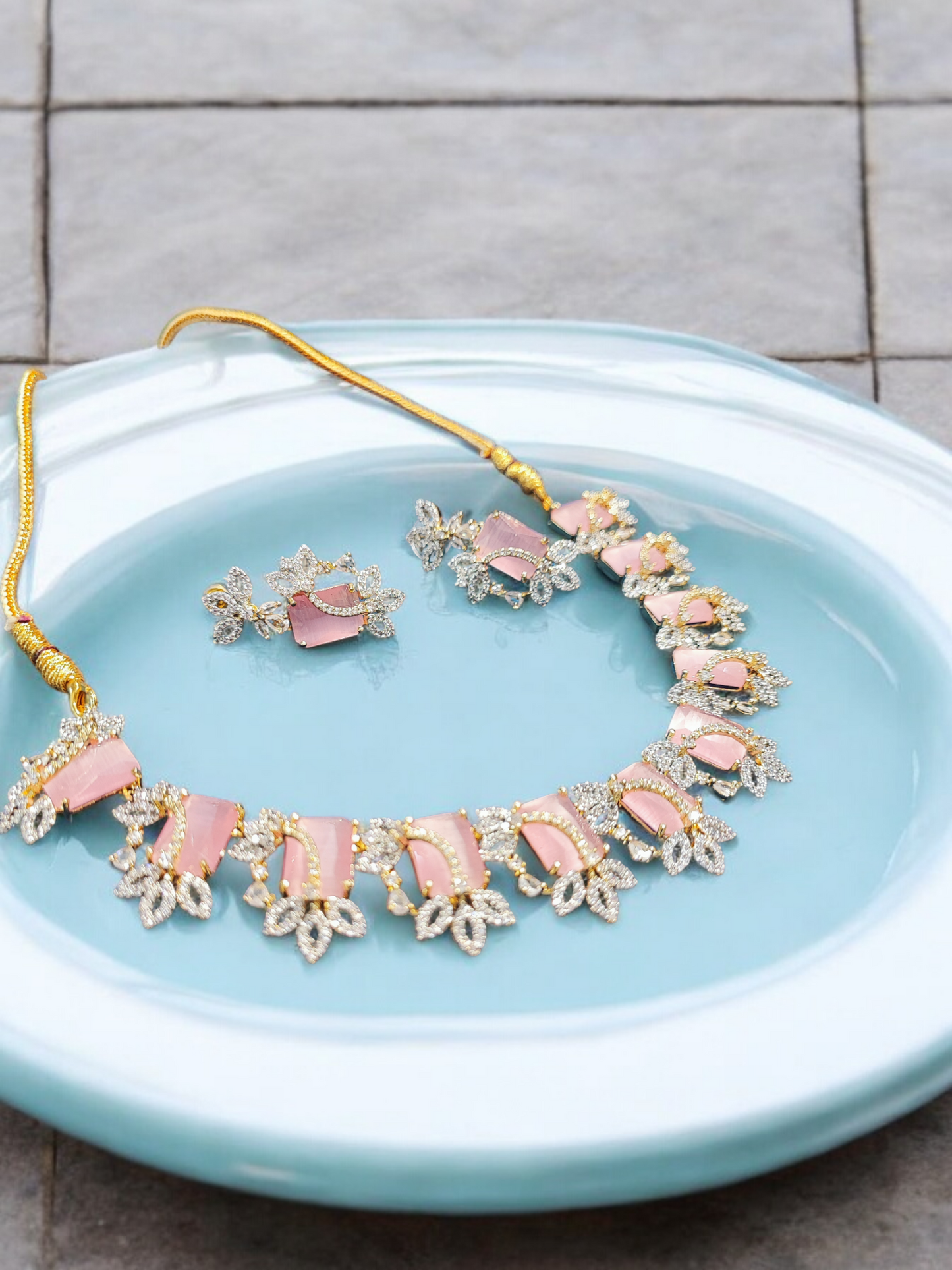 Pearlfect Pretty Pink Statement Necklace Set