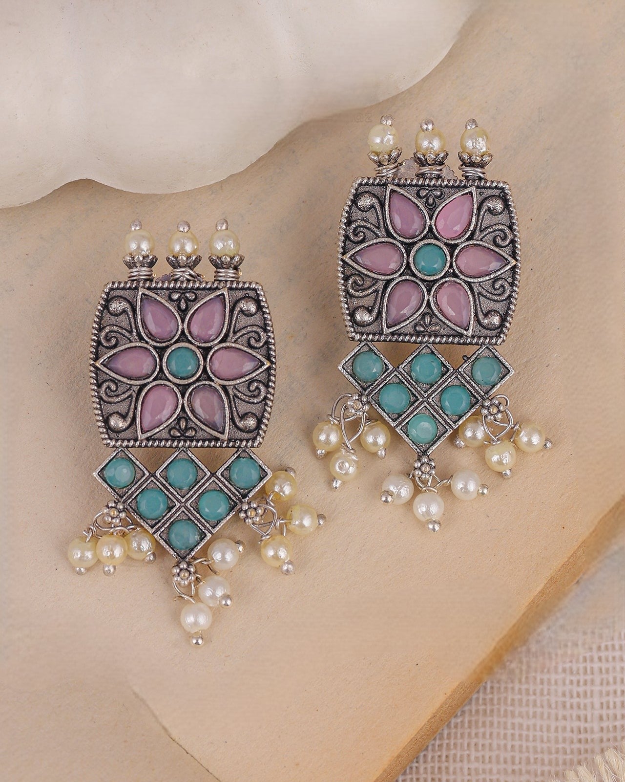 Pearlfect Ziva Luxe Floral Studs