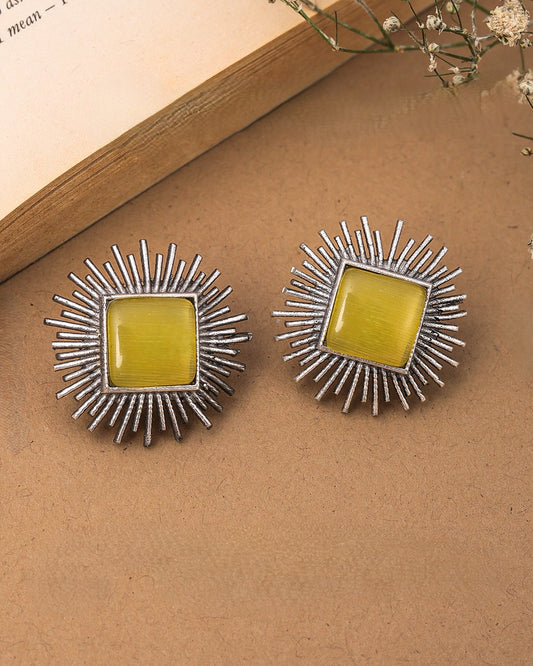 Pearlfect Sunny Studs Earrings