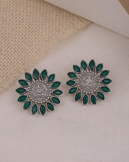 Pearlfect Ivory Petal Stud Earrings