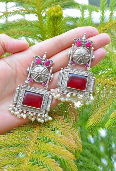 Pearlfect Antique Pure Brass Craftsmanship with Pearls