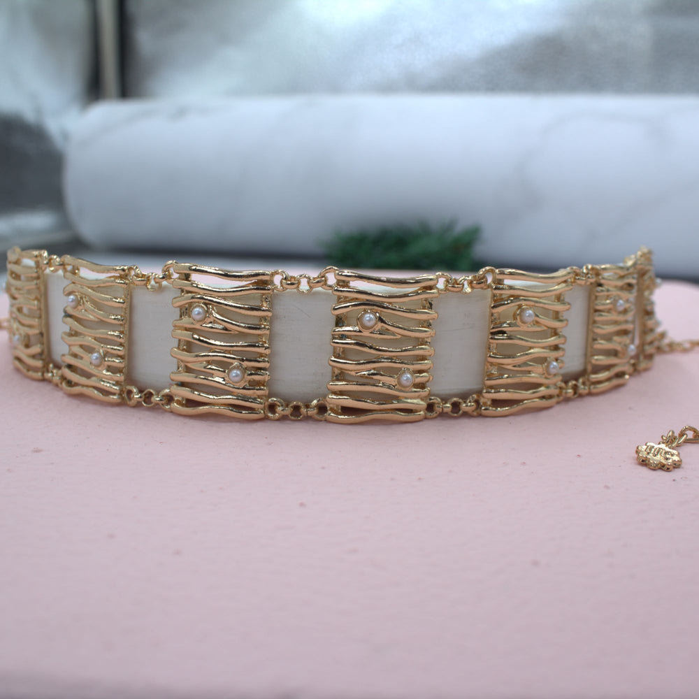 Pearlfect Whimsical Pearl Delight 24K Gold-Plated Choker Necklace