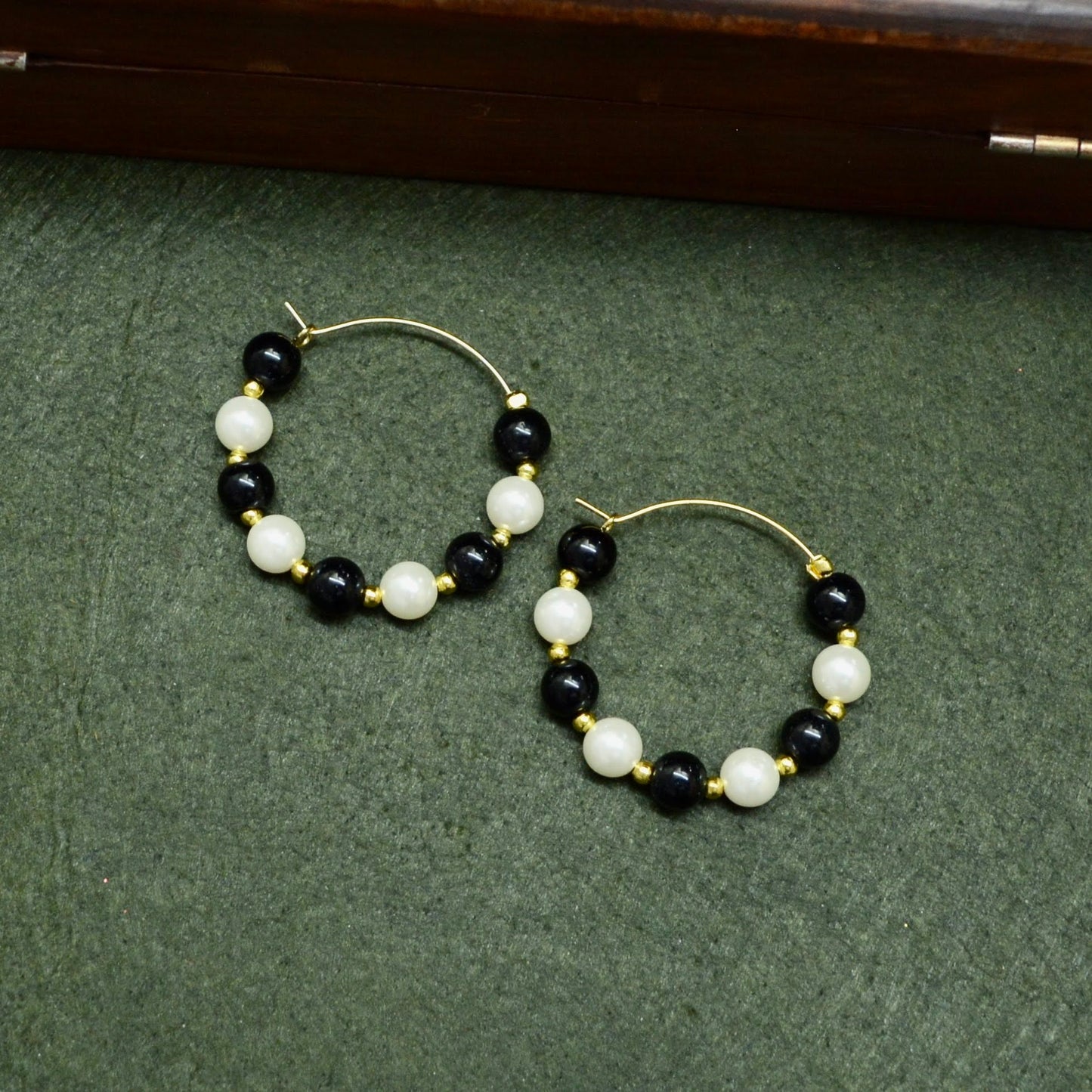 Pearlfect Semicircle Pearl Earrings