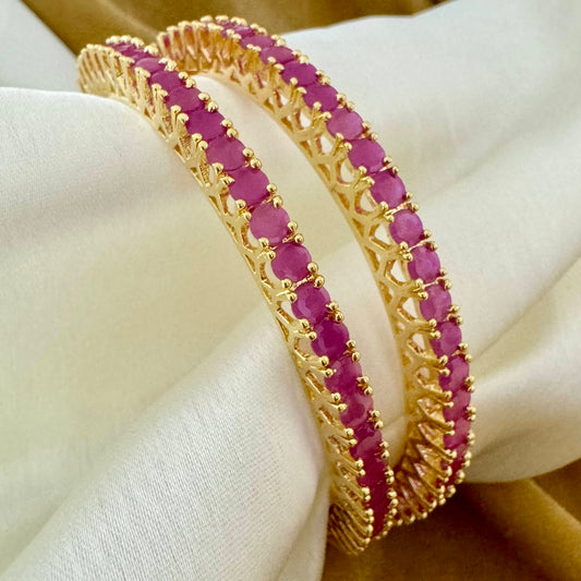 Pearlfect Radiance Gold-Plated Bangles