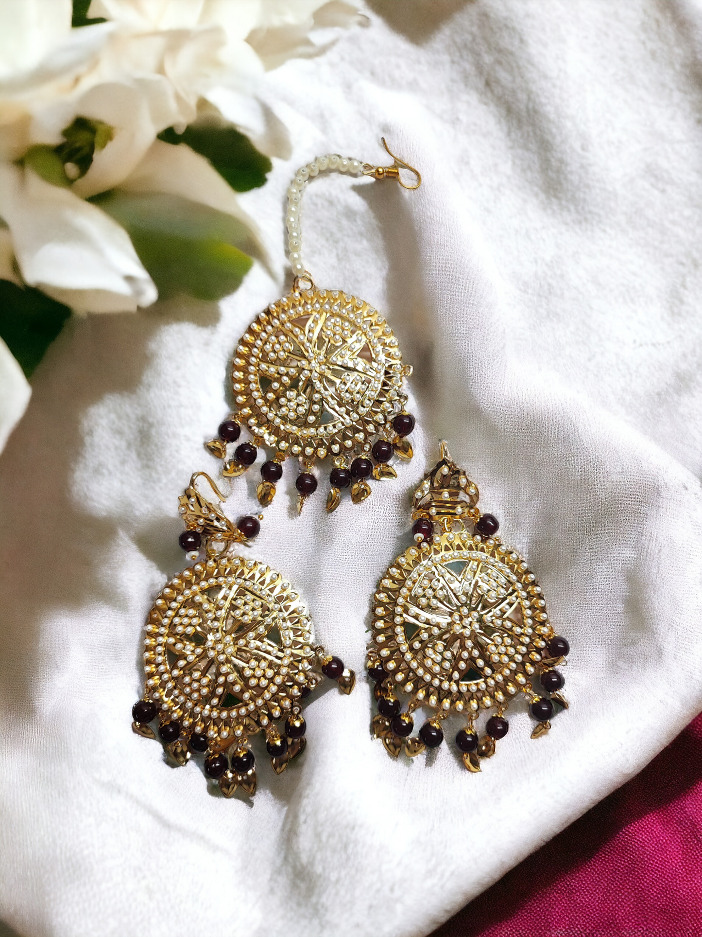 Pearlfect Kundan Earrings & Maang Teeka