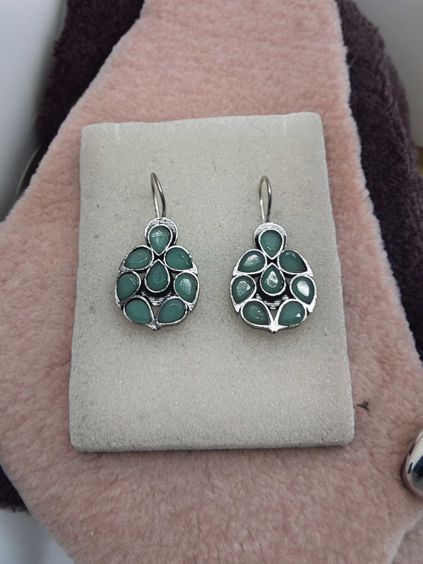 Pearlfect Constellation Cluster Hook Jhumkis
