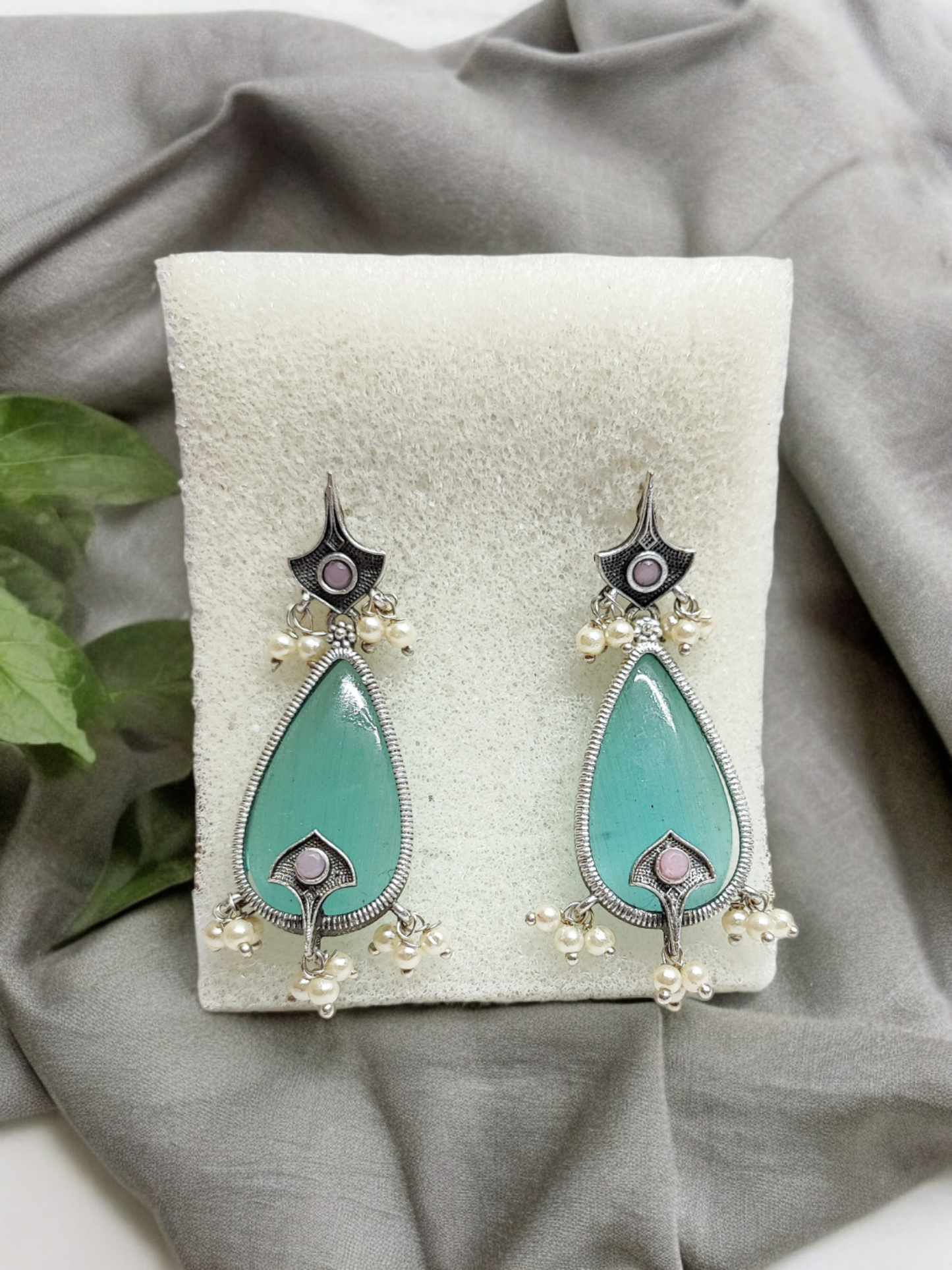 Pearlfect Teardrop Resin Earrings with Diya & Pearls