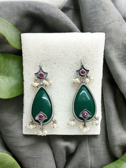 Pearlfect Teardrop Resin Earrings with Diya & Pearls