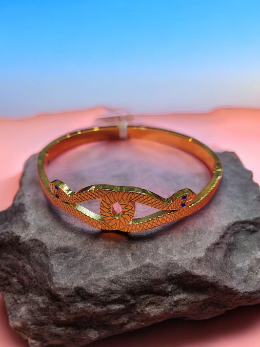 Pearlfect Snake Bracelet