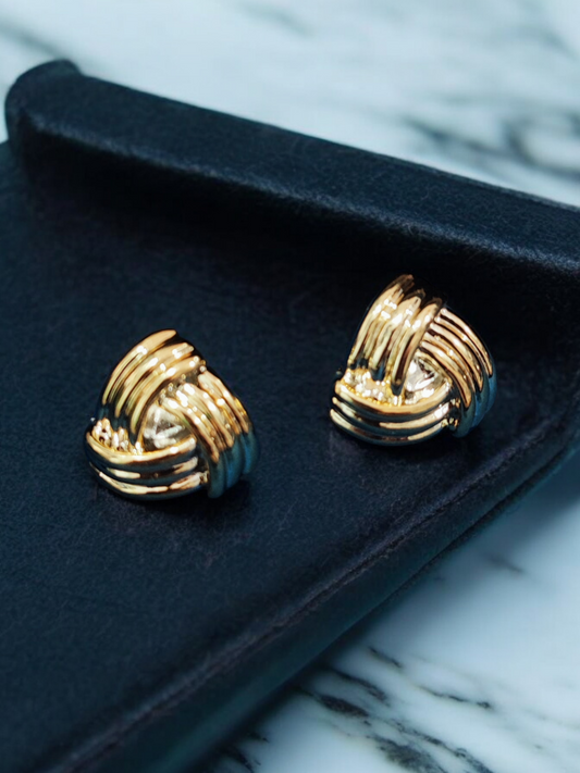 Pearlfect Tri-Spiral Earrings