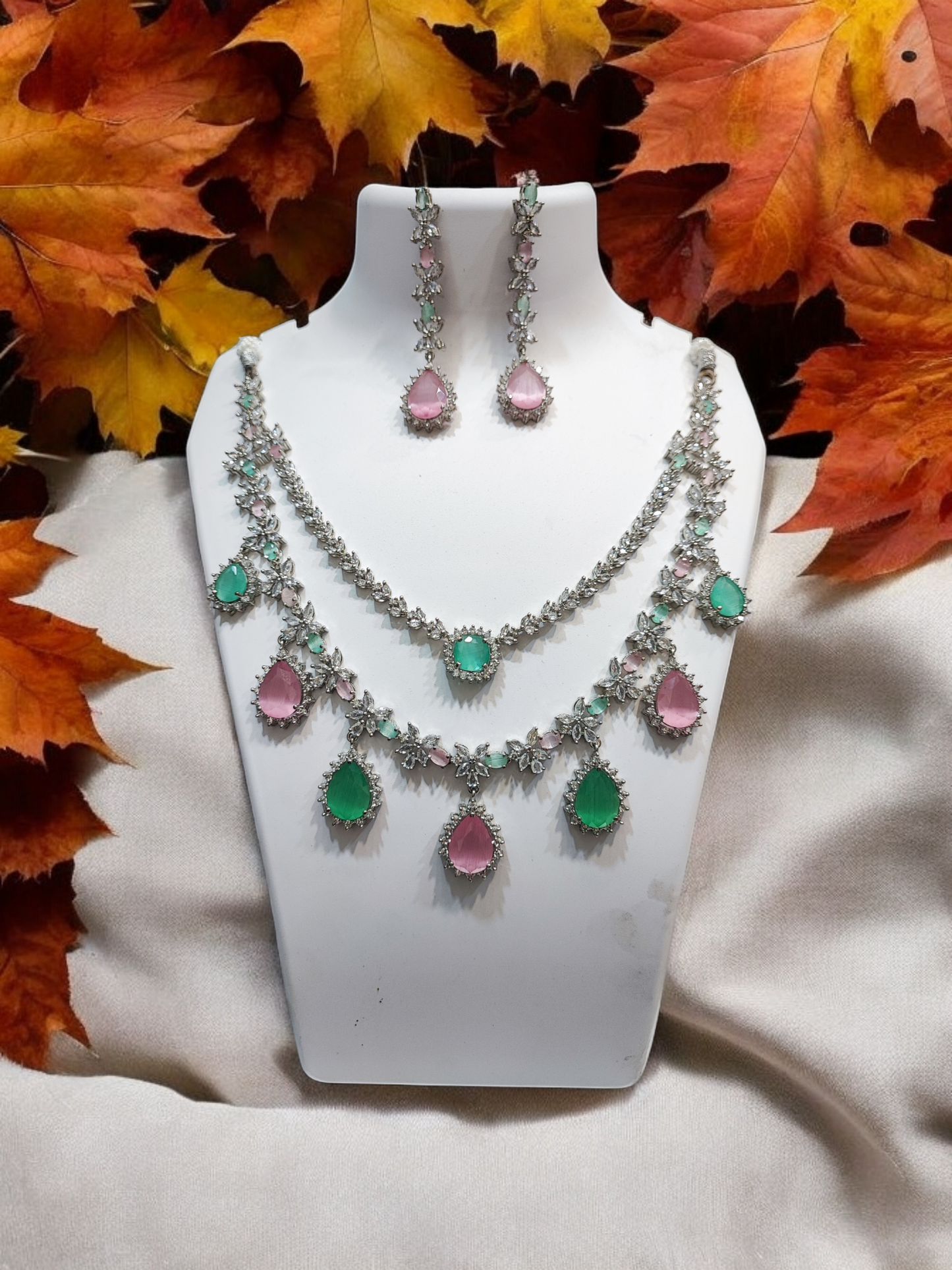 Pearlfect Double Layer Treasure Necklace Set