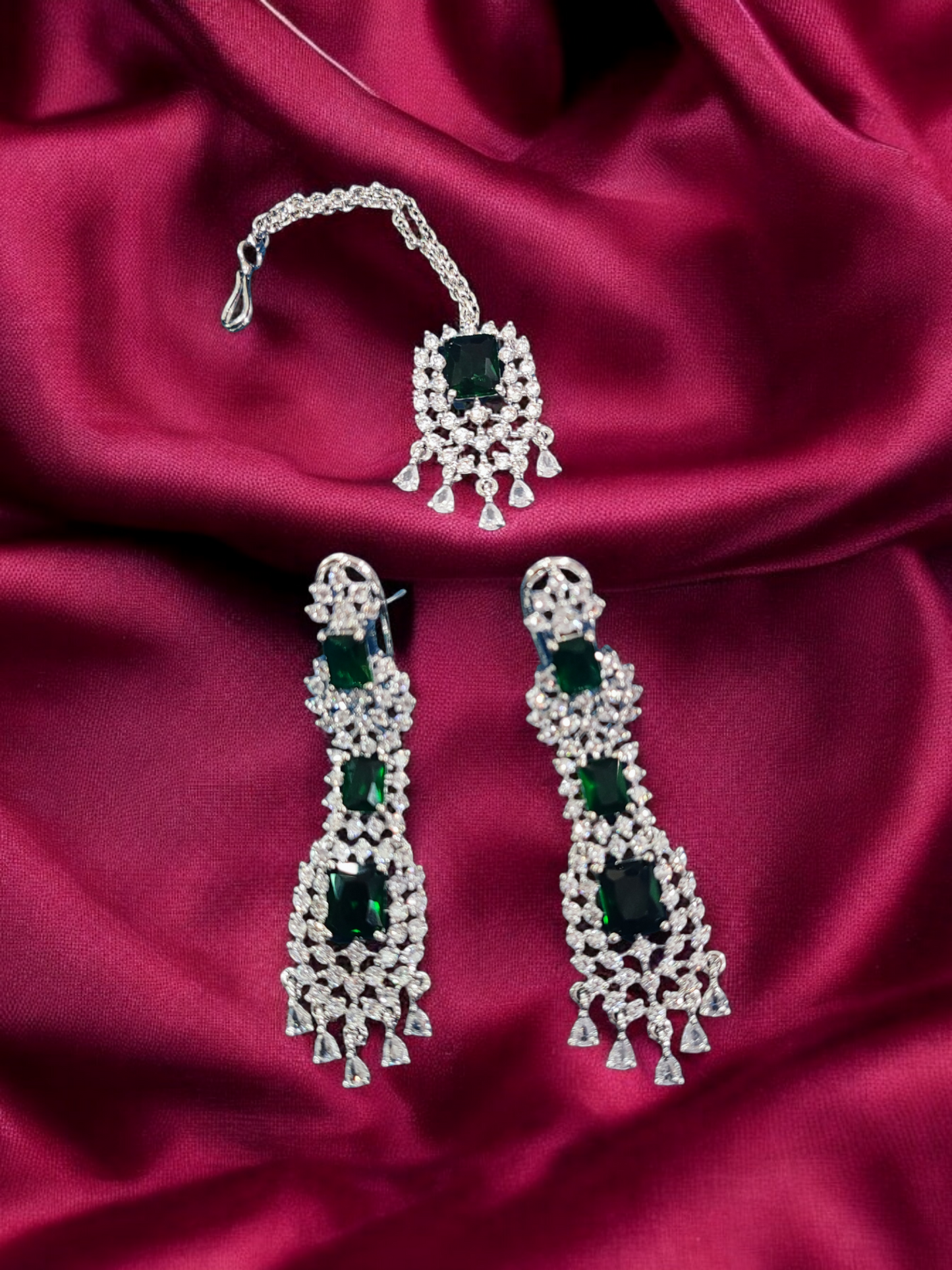 Pearlfect Kiara Advani Inspired Necklace Set with Maang Teeka