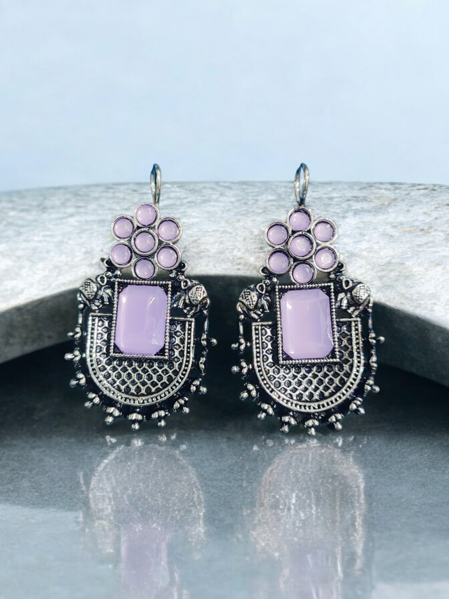 Pearlfect Flowery Elephant Earrings