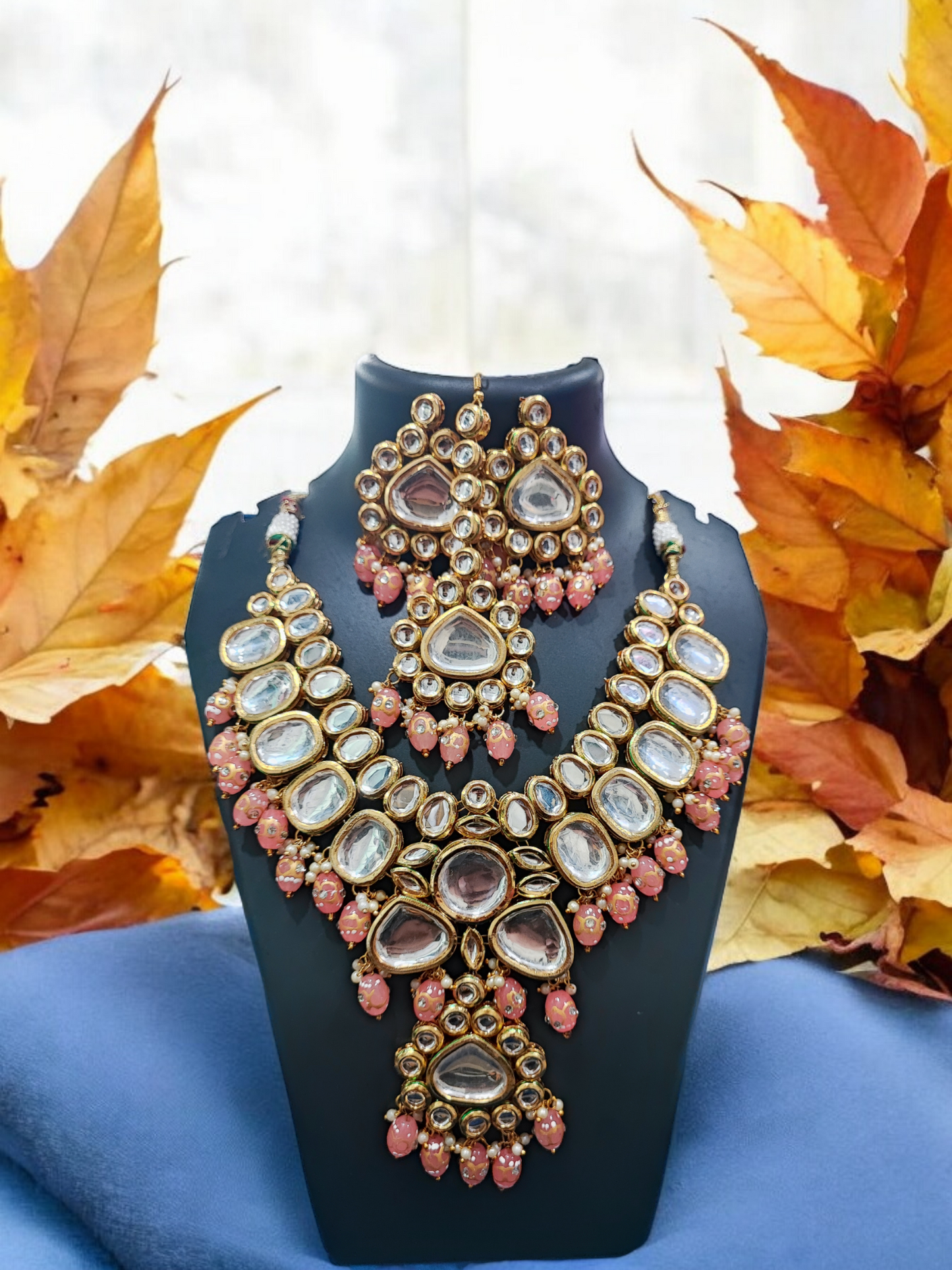 Pearlfect Semi-Bridal Kundan Set with Maang Teeka