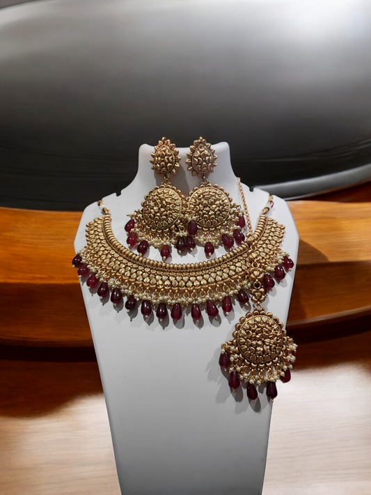 Pearlfect Matte Gold Statement Maker Necklace Set with Maang Teeka