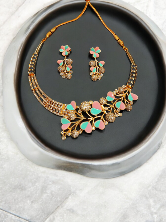 Pearlfect Flower Hearts Necklace Set