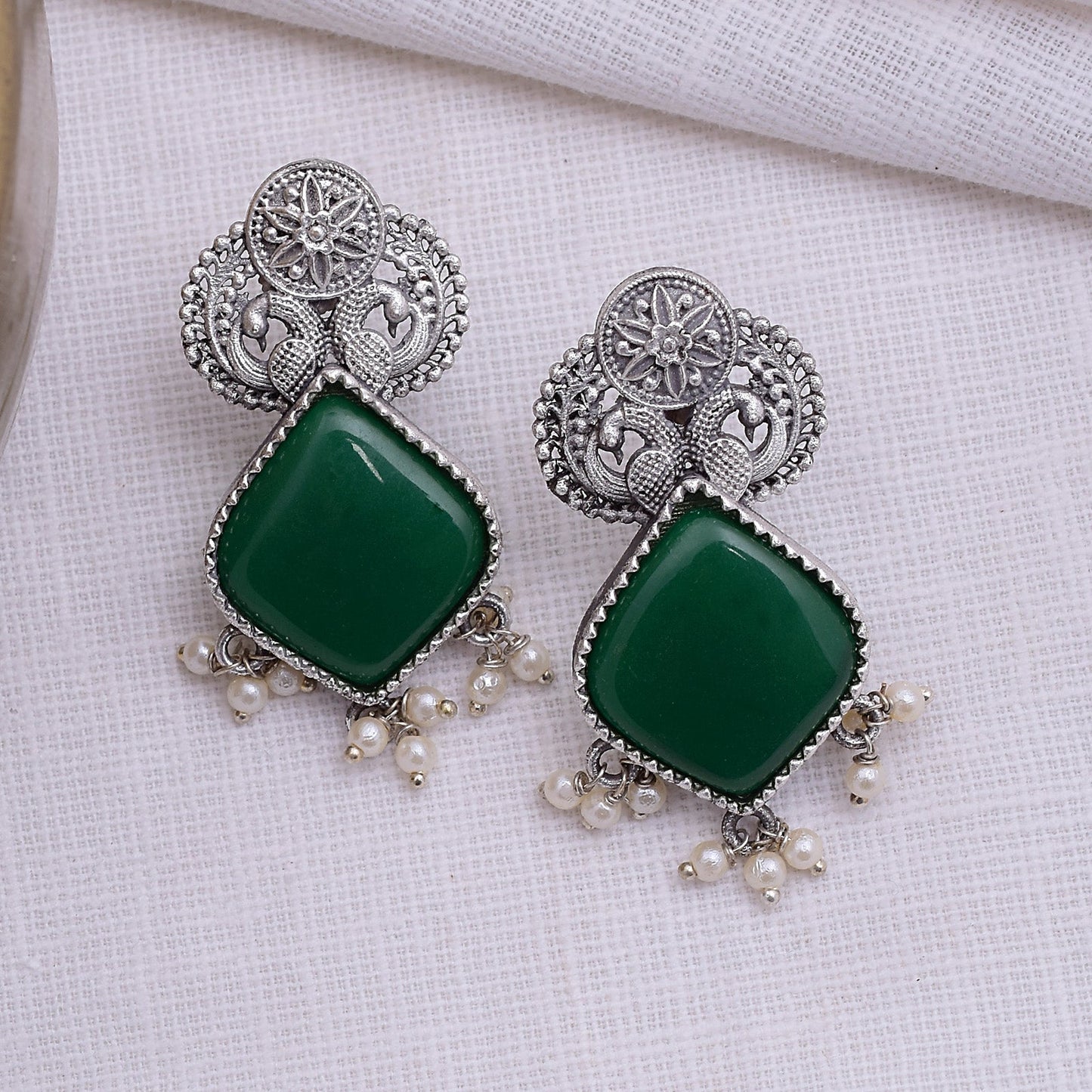 Pearlfect Shy Peacock Earrings