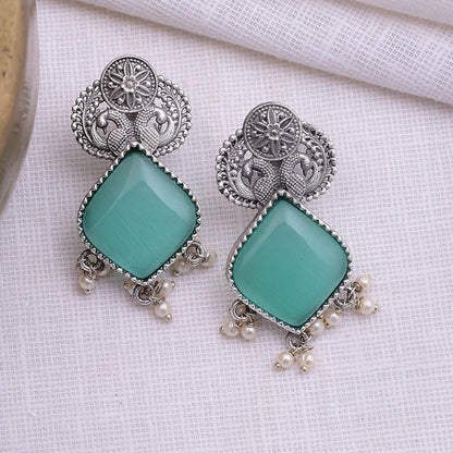 Pearlfect Shy Peacock Earrings