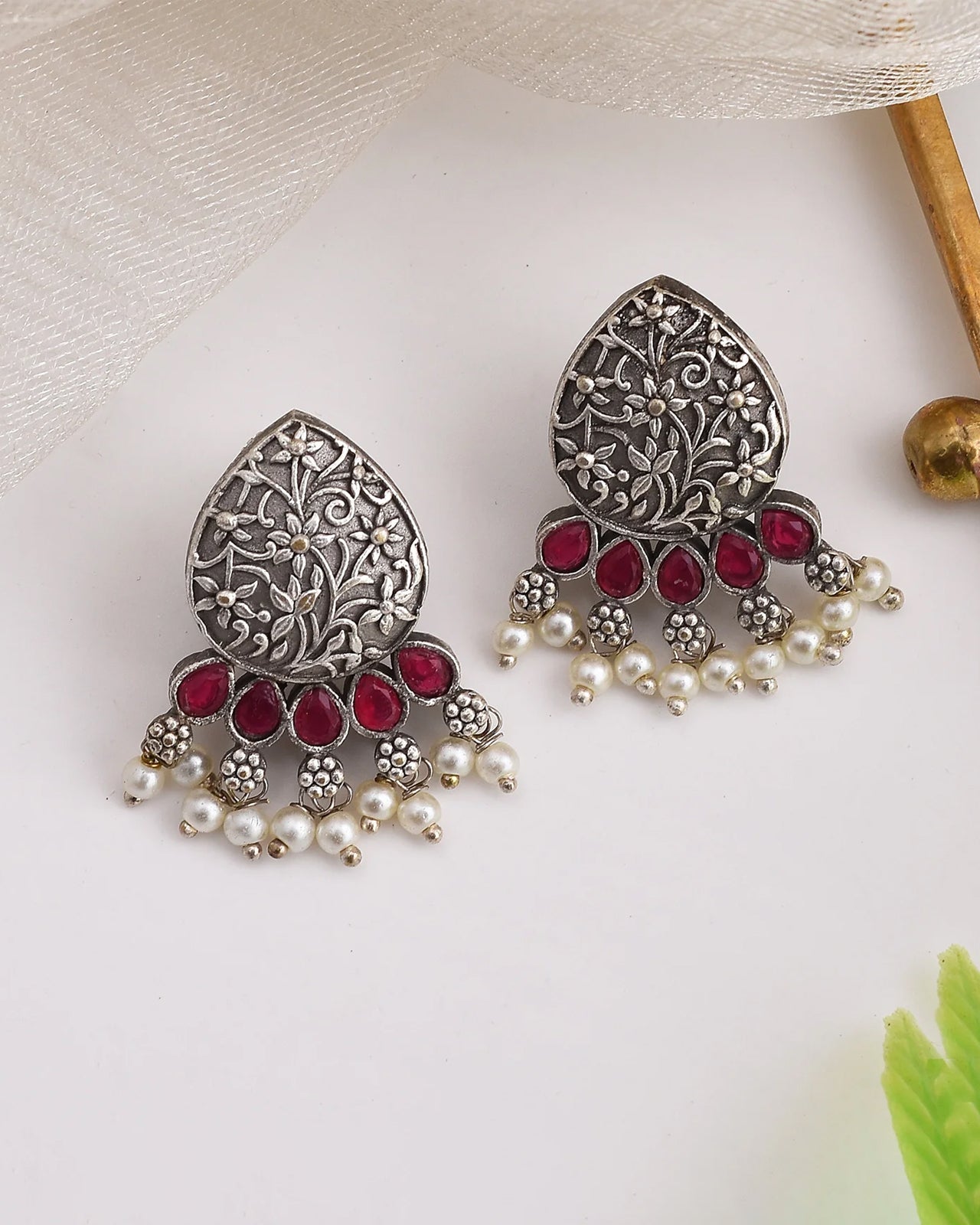 Pearlfect Floral Shield Earrings