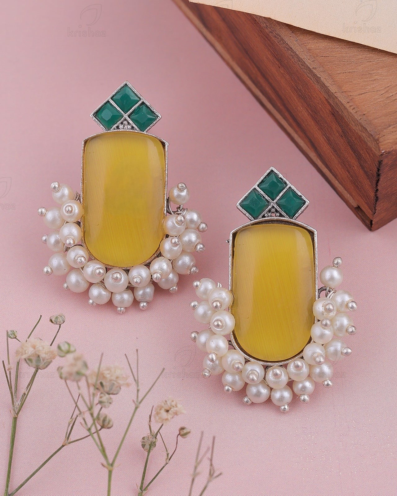 Pearlfect Semi-Precious Stone Mona Lisa Earrings with Pearls 